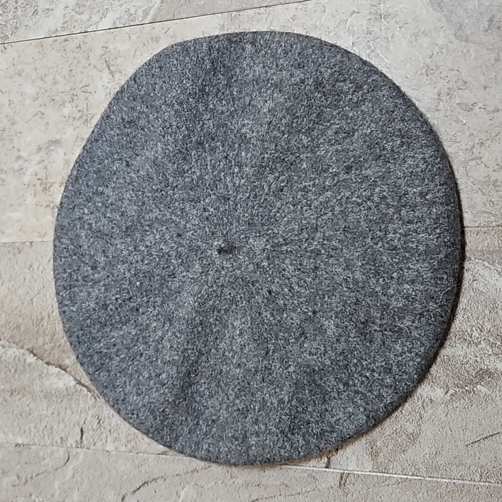 Nordstrom wool baret. EUC.
